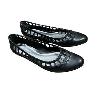 Nine & Company by Nine West Black Leather Flats – Size‎ 10 – Basketweave Cutout